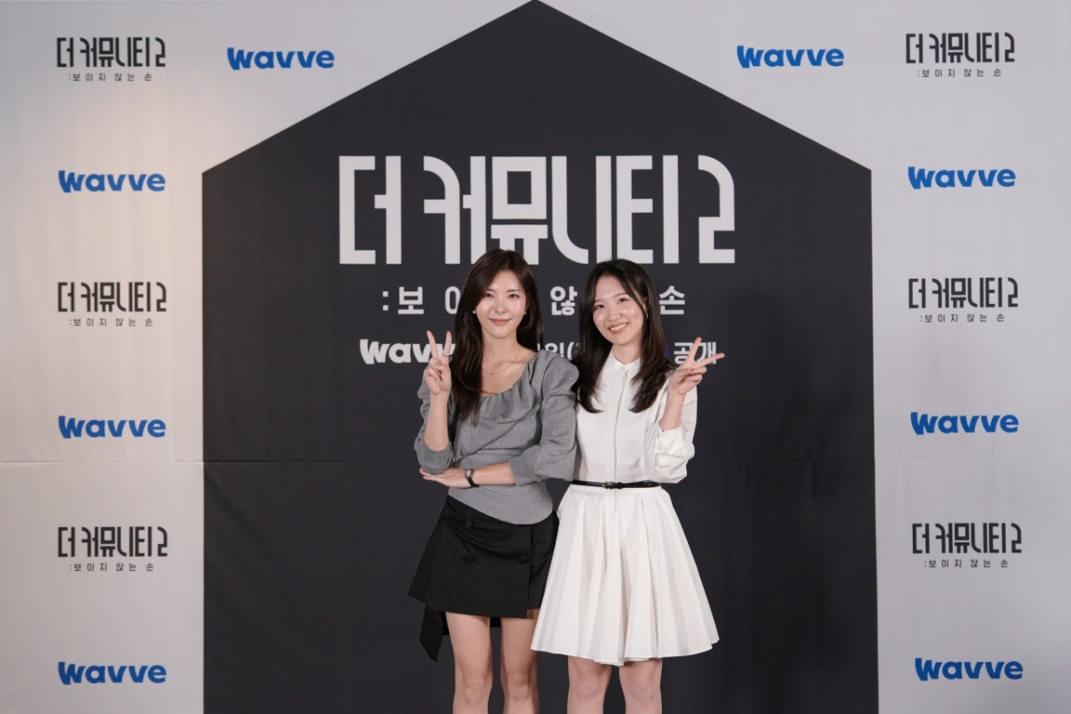▲화이트팀의 신혜원(왼쪽)ㆍ박세승. (사진제공=웨이브(Wavve))