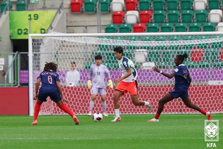 ▲2026 국제축구연맹(FIFA) U-20 여자 월드컵 조별리그 C조 1차전 한국과 프랑스 경기. (사진제공=대한축구협회)