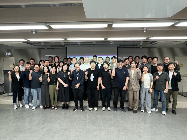 ▲미래 대응을 위한 '콘텐츠산업 분류 및 조사 체계 연구' 전문가위원회 (사진제공=콘진원)