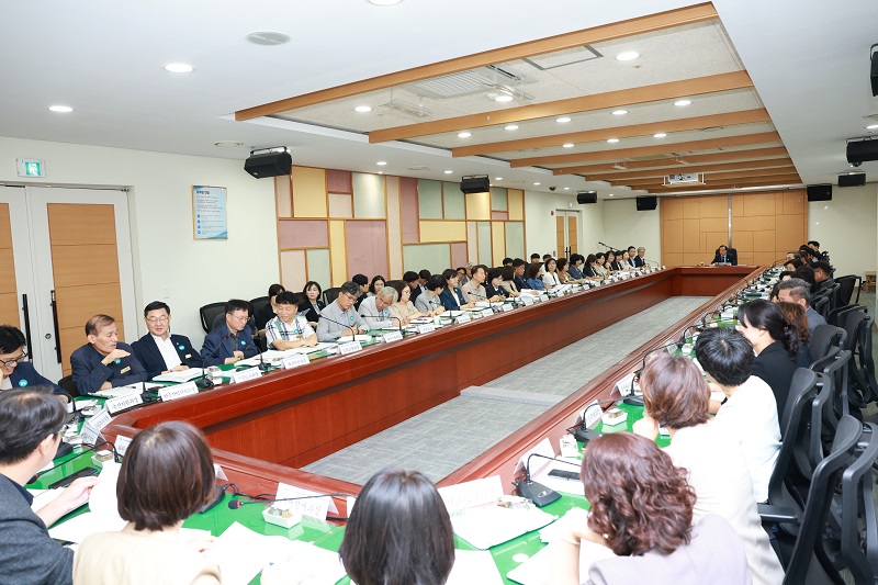 ▲완주군이 확대간부회의를 열고 공공기관 유치및 국가예산 확보 등 주요 현안을 점검했다. (사진제공=완주군)