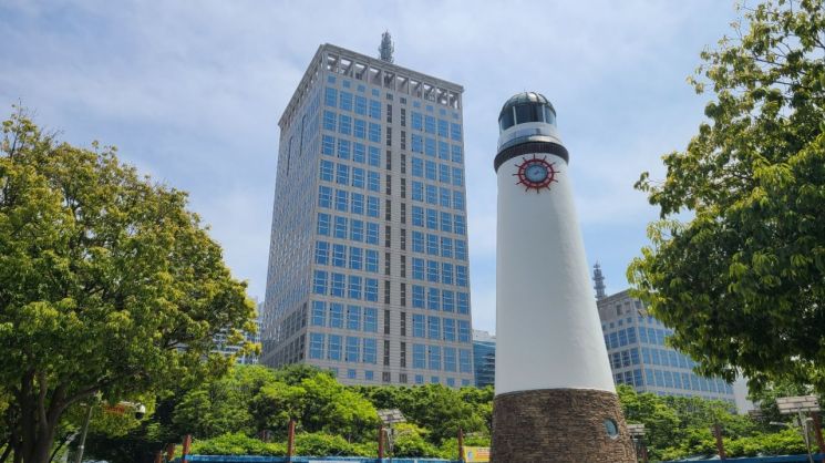 ▲부산시청 전경 (사진제공=부산시)