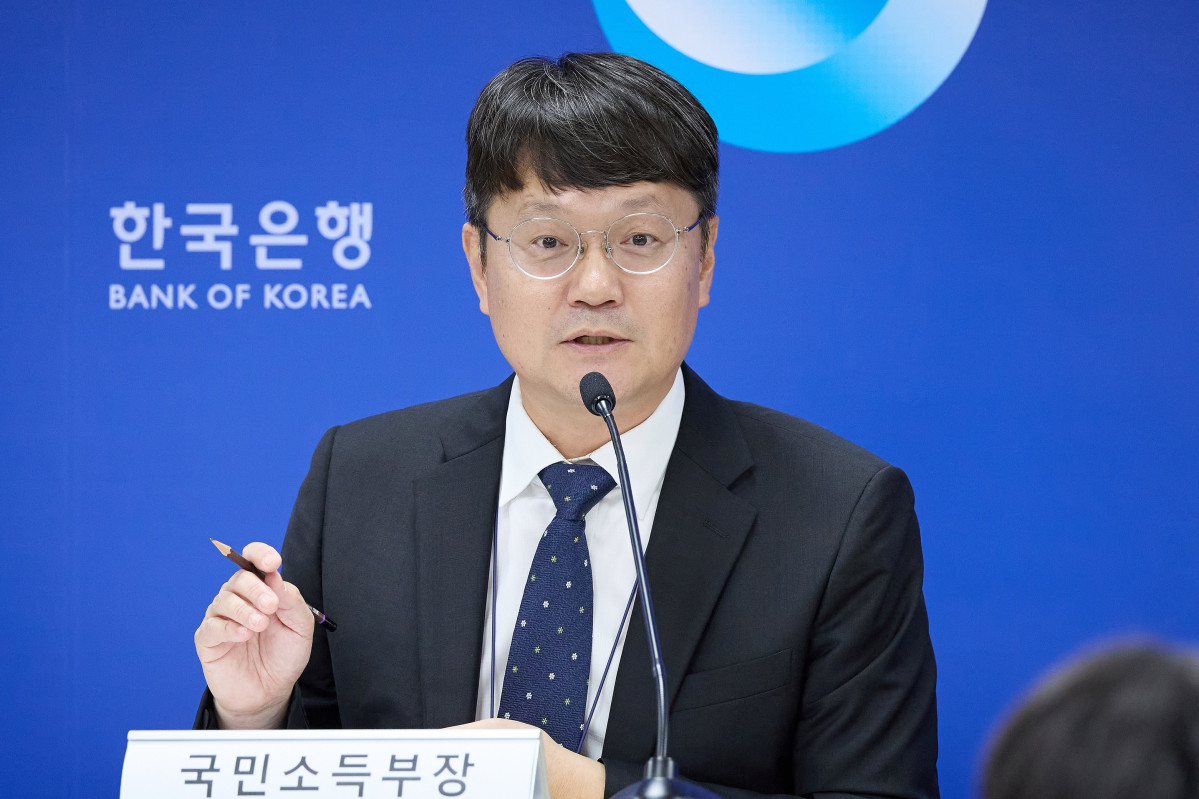 ▲김화용 한국은행 경제통계2국 국민소득부장이 8일 오전 서울 중구 한국은행에서 열린 2026년 2/4분기 국민소득(잠정) 설명회에서 발언하고 있다. (사진제공=한국은행)