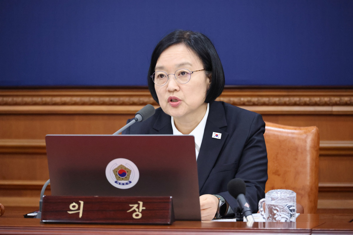 ▲한성숙 국무총리가 8일 서울 종로구 정부서울청사에서 열린 국무회의에서 발언하고 있다. (연합뉴스)