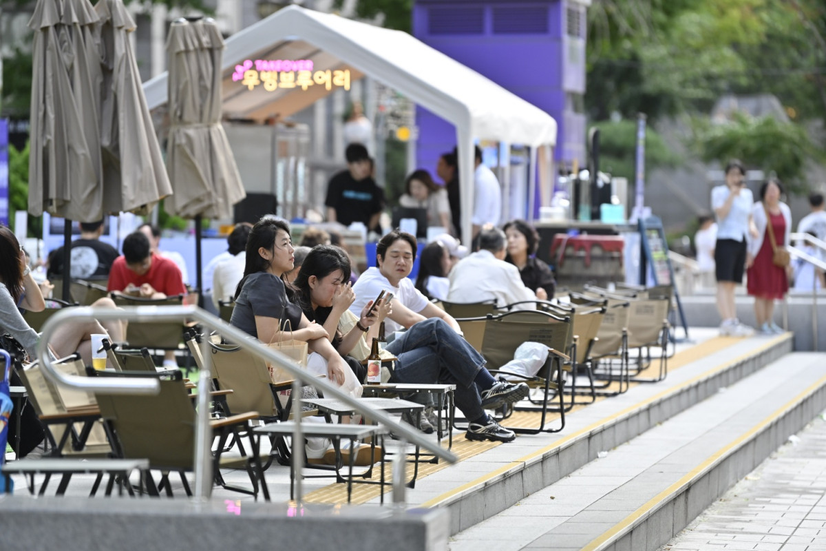 ▲9일 무빙 브루어리에 따르면 통영시, 한국관광공사 부산울산경남지사와 함께 ‘K-LOCAL BREW JOURNEY 2026’을 열고 하이커그라운드 1층 야외마당에서 ‘무빙 브루어리 BY 통영애 온나’를 주제로 전시·판매 공간을 꾸민다. (무빙 브루어리)