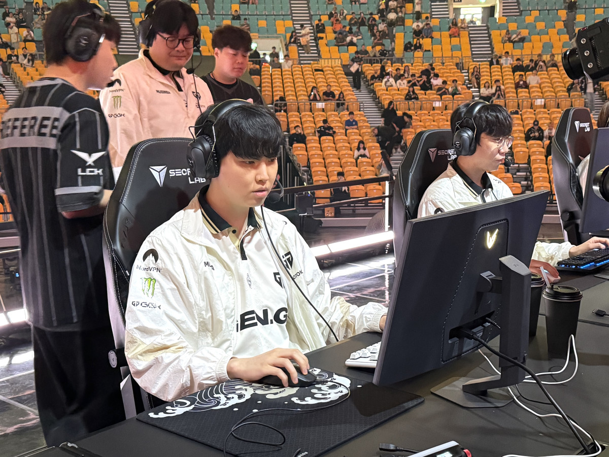 ▲젠지e스포츠 ‘쵸비’ 정지훈이 13일 서울 송파구 올림픽공원 KSPO돔에서 열린 2026 우리은행 LCK 파이널 결승전 한화생명e스포츠와의 경기에서 플레이하고 있다. (노희주 기자 noit@)