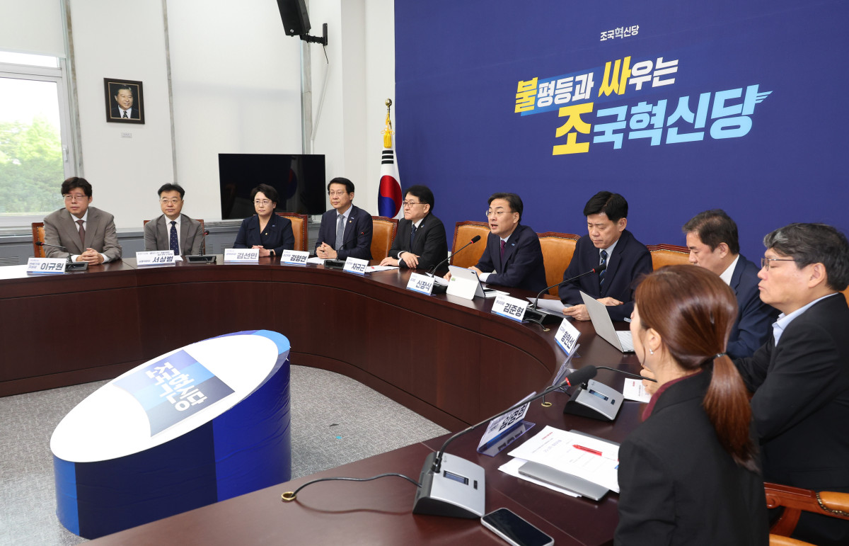 ▲신장식 조국혁신당 대표가 14일 여의도 국회에서 열린 최고위원회의에서 발언하고 있다. 2026.09.14. (사진=뉴시스)