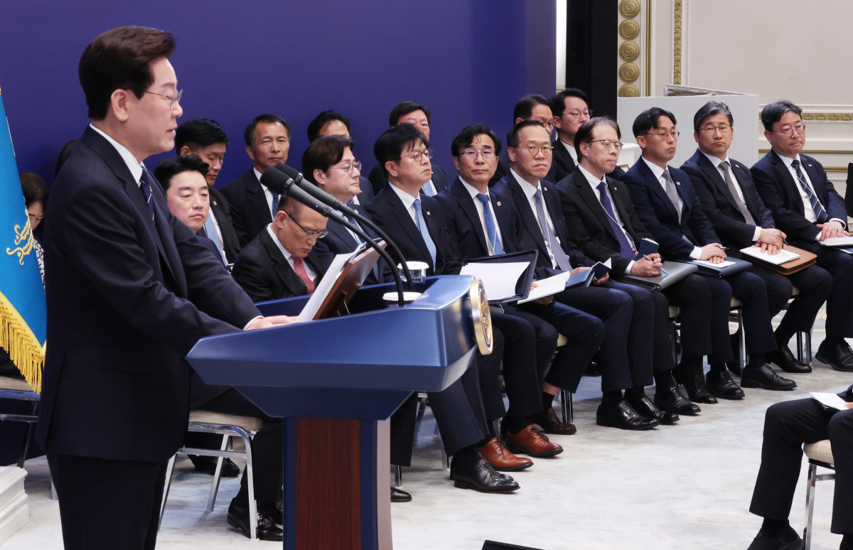 ▲18일 청와대 영빈관에서 열린 이재명 대통령 기자회견에 참모진이 참석해 있다. 2026.9.18 (사진=연합뉴스)