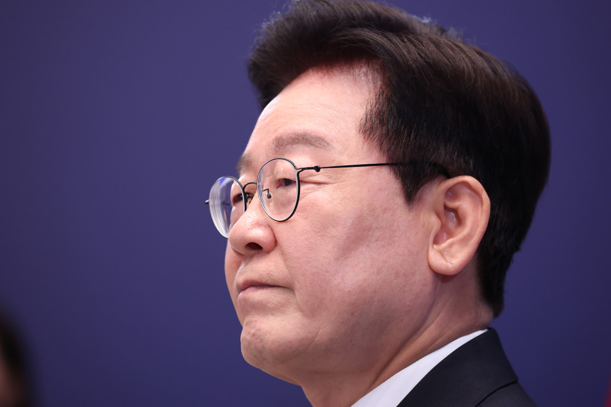 ▲이재명 대통령이 18일 청와대 영빈관에서 열린 기자회견에서 취재진의 질문을 듣고 있다. 2026.9.18 (사진=연합뉴스)