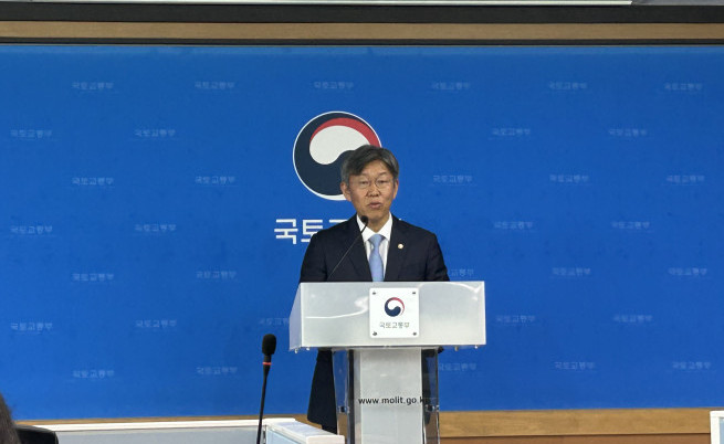 ▲김이탁 국토교통부 제1차관이 21일 세종정부청사에서 '주거안정플랜' 발표를 하고 있다. (천상우 1000tkddn@)