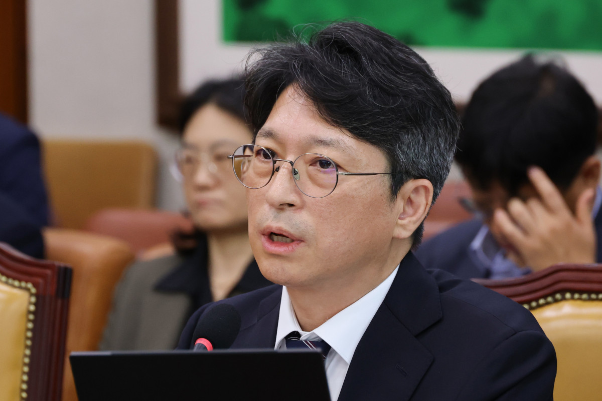 ▲홍지선 국토교통부 장관 후보자가 16일 국회에서 열린 인사청문회에서 위원 질의에 답하고 있다. (연합뉴스)