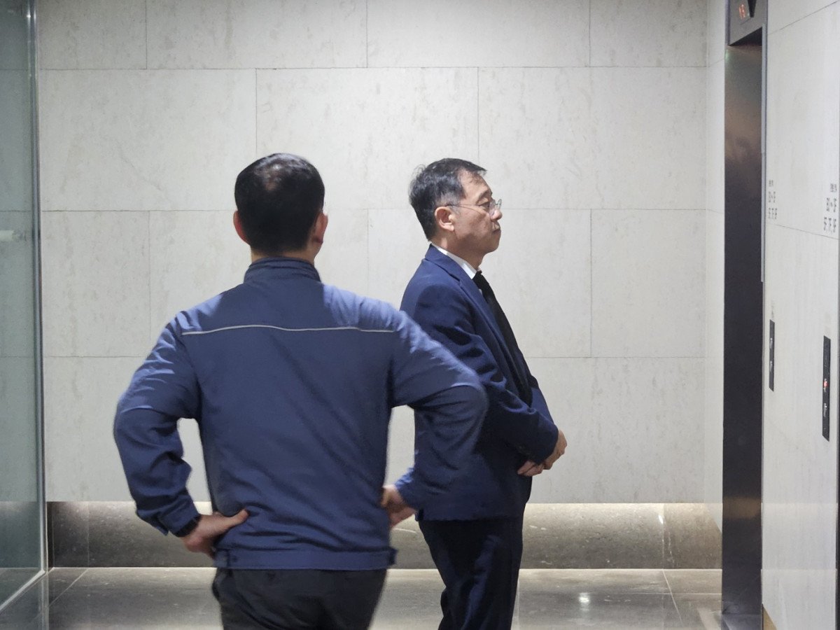 ▲조성현 HL만도 부회장이 기자회견장에 들어가지 못하고 발길을 돌리고 있다. (문현호 기자 m2h@)