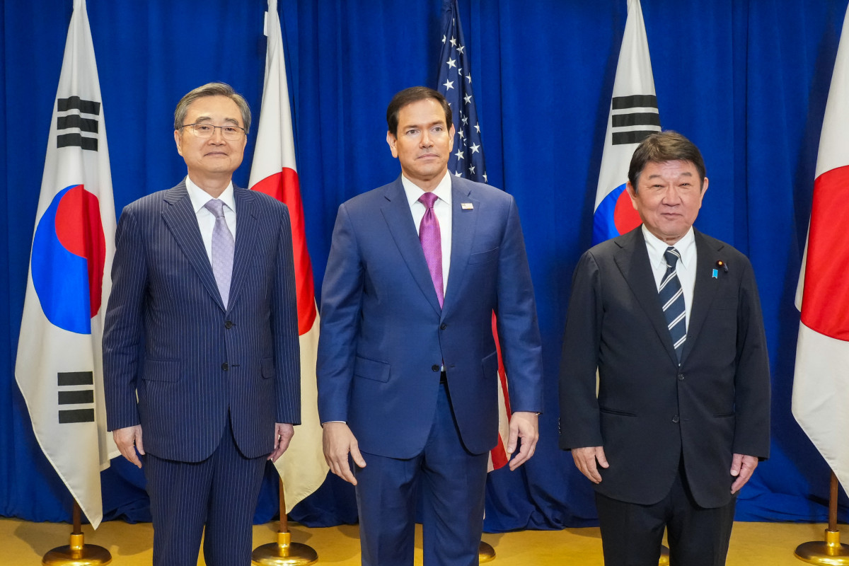▲한미일 외교장관이 21일(현지시간) 미국 뉴욕에서 회담을 갖고 공동성명을 발표했다. (외교부)