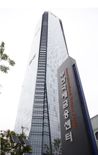 ▲부산국제금융센터 전경 (사진제공=허그)