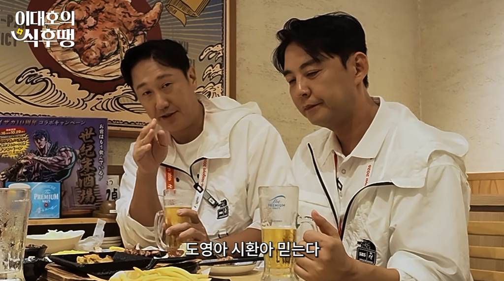 ▲이대호(왼쪽) 해설위원. (출처=유튜브 채널 '이대호 [RE:DAEHO]' 캡처)