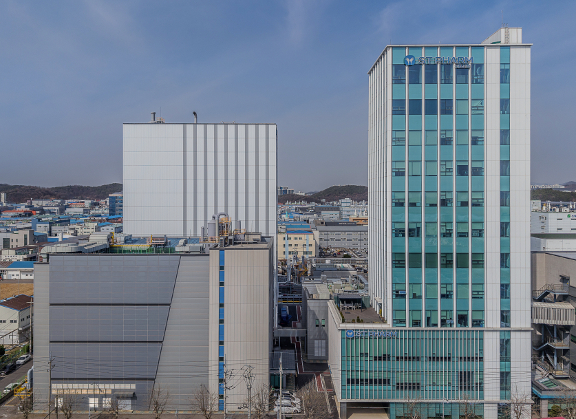 잇단 글로벌 수주, 에스티팜의 CDMO 경쟁력은?