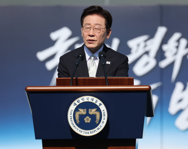 ▲이재명 대통령이 30일 울산에서 열린 대호김종서함 진수식에서 축사를 하고 있다. 2026.9.30 (연합뉴스)