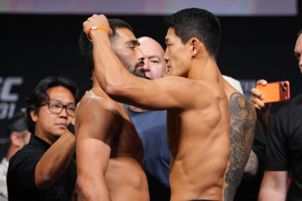 ▲유주상 vs 애스웰 주니어(사진출처=UFC)