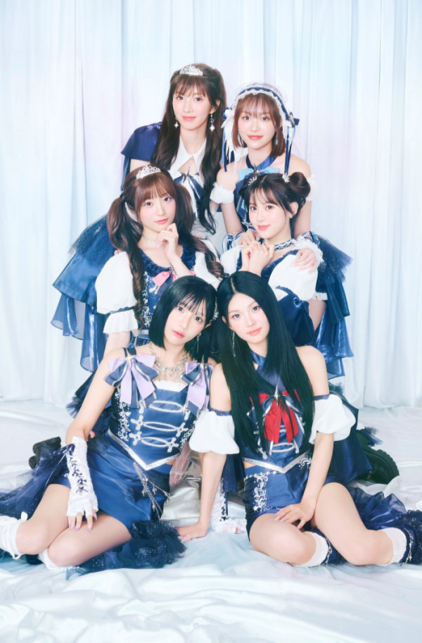 ▲라잇썸(사진출처=워너뮤직재팬)