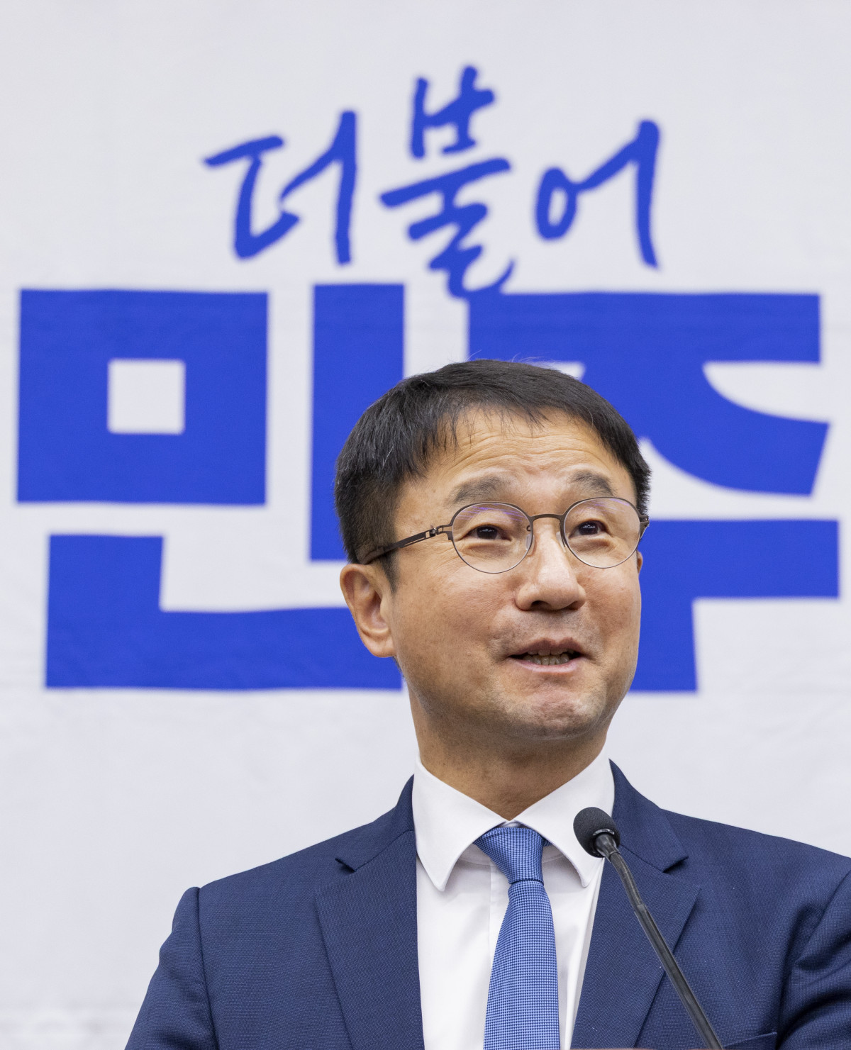 ▲본회의 앞두고 열린 의원 총회에서 발언하는 한병도 원내대표 (사진제공=연합뉴스)