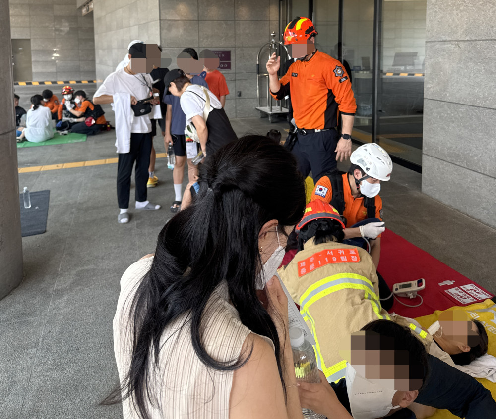 ▲조선호텔앤리조트가 운영하는 제주 서귀포시의 5성급 호텔 그랜드 조선 제주에서 염소가스가 발생해 투숙객과 직원 등 59명이 메스꺼움과 구토 등의 증상을 보였다. (연합뉴스)