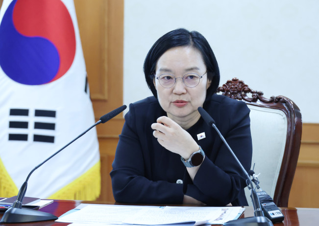 ▲한성숙 국무총리가 1일 서울 종로구 정부서울청사에서 열린 인공지능(AI) 행정혁신 간담회에서 발언하고 있다. (연합뉴스)