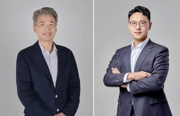 ▲(왼쪽부터)김용수·김규남 네이버웹툰 공동대표. (사진제공=네이버웹툰)