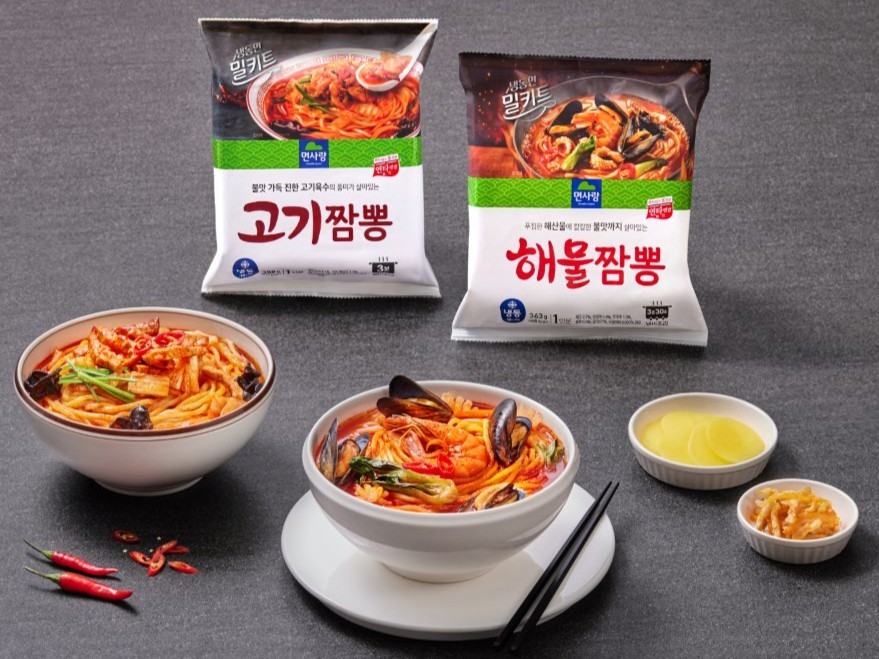 ▲면사랑, 냉동면밀키트 ‘고기짬뽕’ ‘해물짬뽕’ 연출 이미지 (사진제공=면사랑)