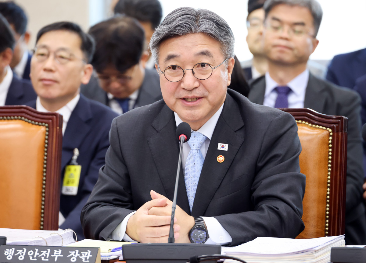 ▲6일 국회에서 열린 행정안전위원회 국정감사에서 윤호중 행정안전부 장관이 의원들의 질의에 답변하고 있다. (연합뉴스)