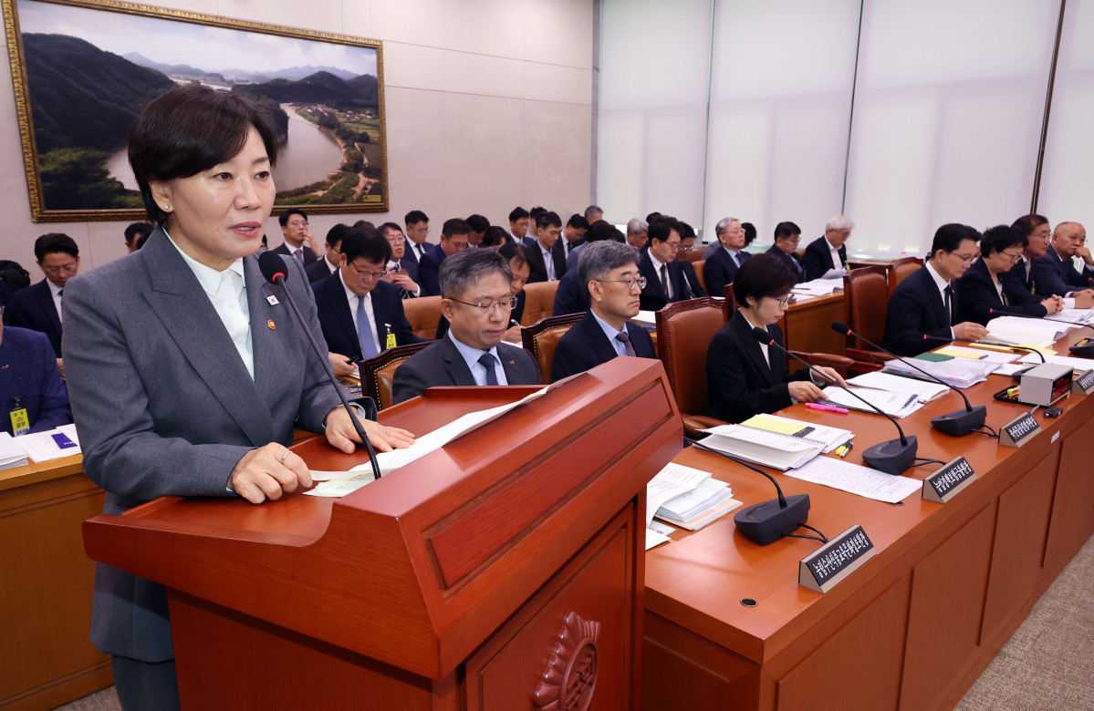 ▲송미령 농림축산식품부 장관이 7일 국회에서 열린 농림축산식품해양수산위원회 국정감사에서 업무보고를 하고 있다. 사진=연합뉴스