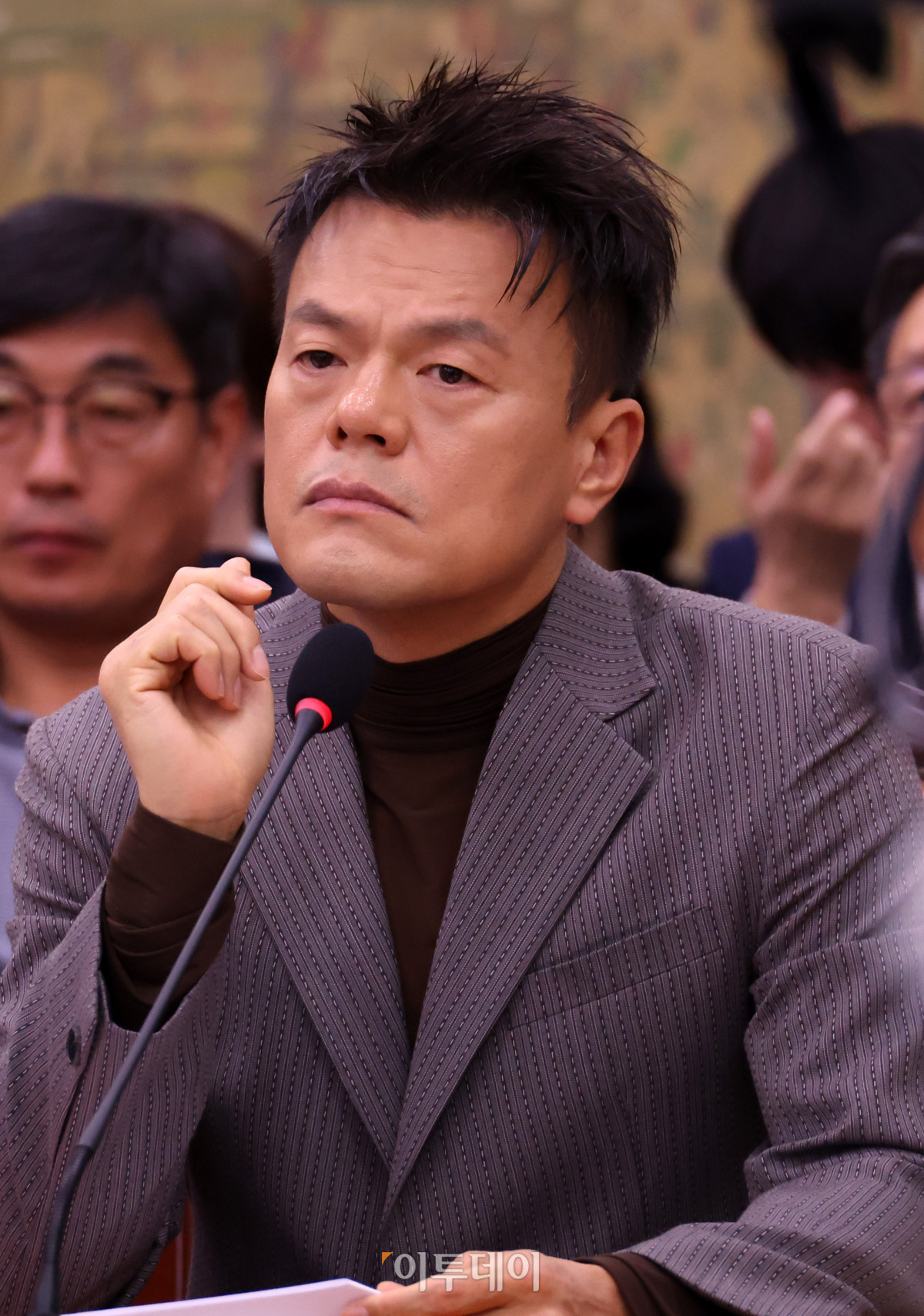 ▲박진영 대중문화교류위원회 공동위원장이 7일 서울 여의도 국회 문화체육관광위원회 국정감사에서 의원 질의에 답하고 있다. 고이란 기자 photoeran@