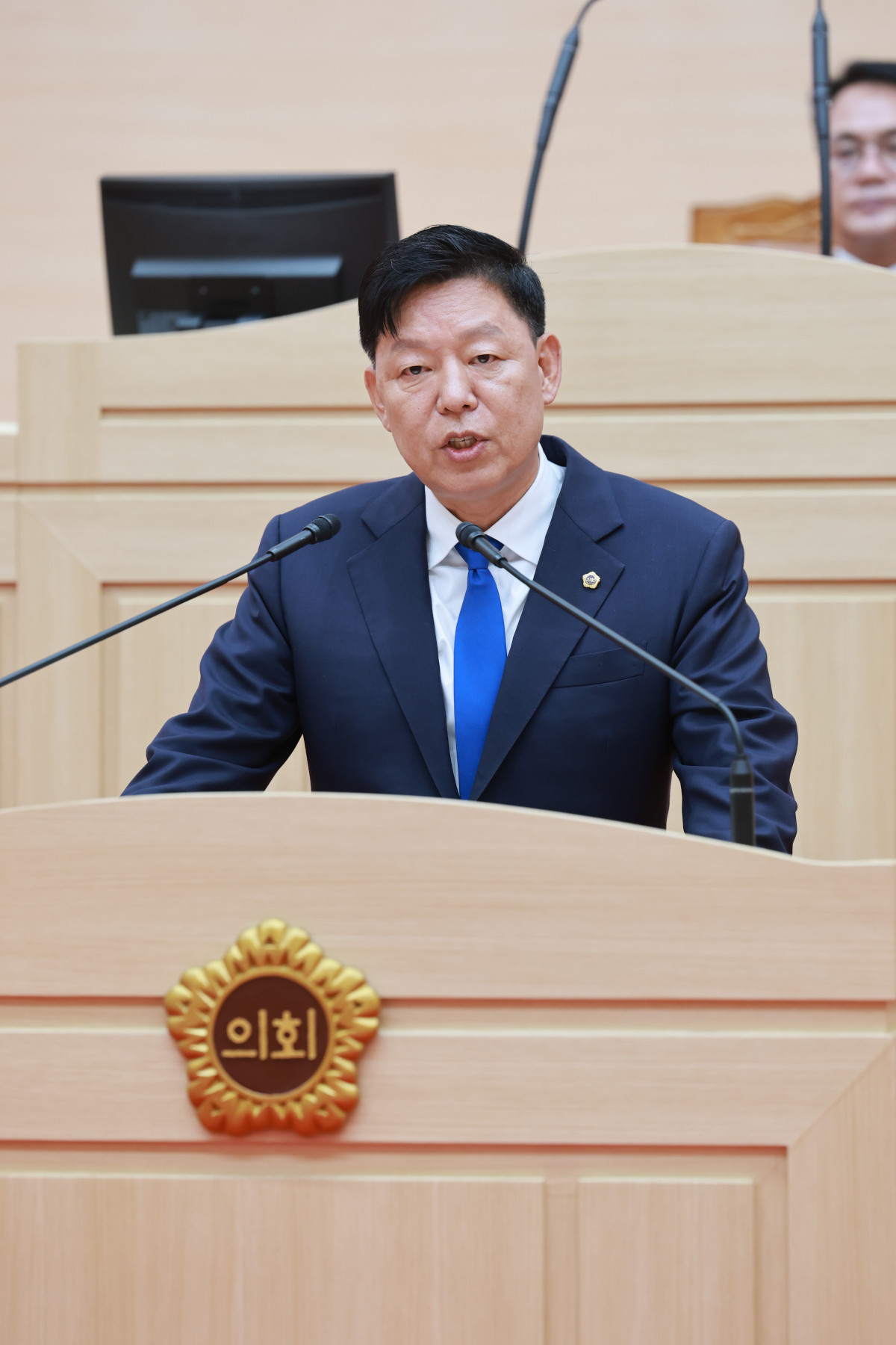 ▲김정희 전남광주통합특별시의원이 7일 제4회 임시회 제1차 본회의에서 광양만권경제자유구역청의 인력 공백 문제를 지적하며 조속한 충원을 촉구하고 있다. (사진제공=전남광주통합특별시의회)