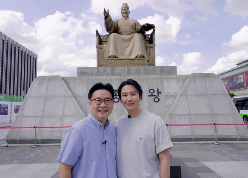▲서경덕 교수(왼), 김남길. (출처=서경덕 성신여대 교수 페이스북 캡처)