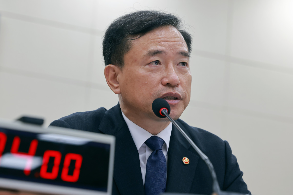 ▲김종철 방송미디어통신위원장이 12일 국회 과학기술정보방송통신위원회에서 열린 방미통위 등에 대한 국정감사에서 과방위원 질의에 답하고 있다. (연합뉴스)