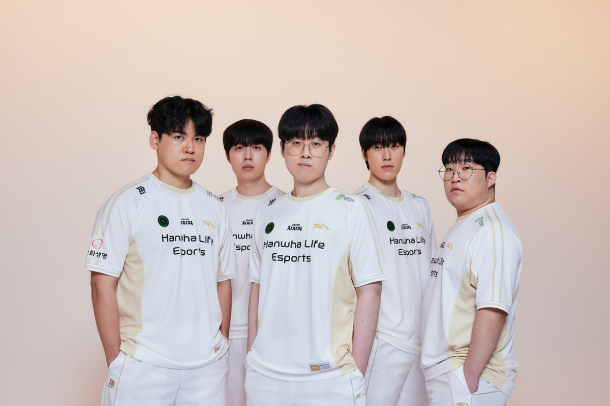 ▲2026 월즈 유니폼 화보를 공개한 한화생명e스포츠. (사진제공=한화생명e스포츠)