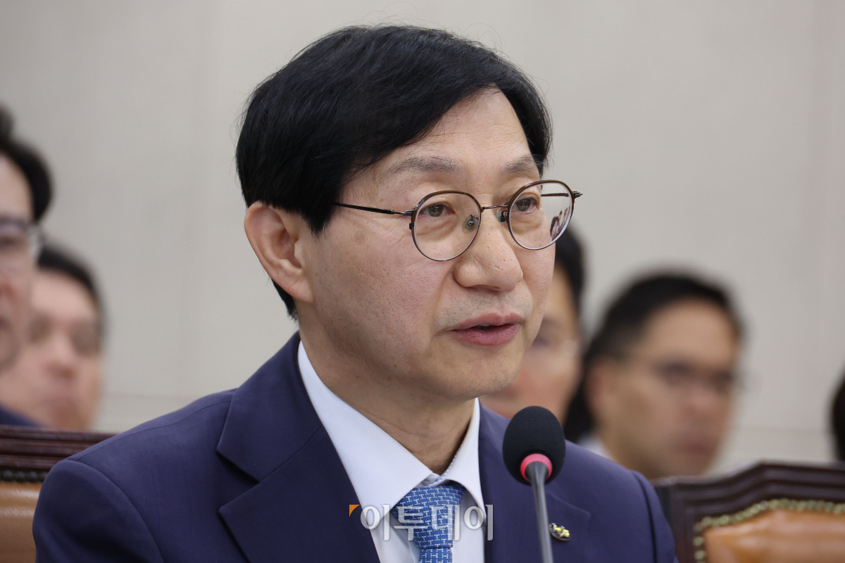 ▲김성주 국민연금공단 이사장이 14일 서울 여의도 국회 보건복지위원회에서 열린 국정감사에서 의원 질의에 답하고 있다. 고이란 기자 photoeran@