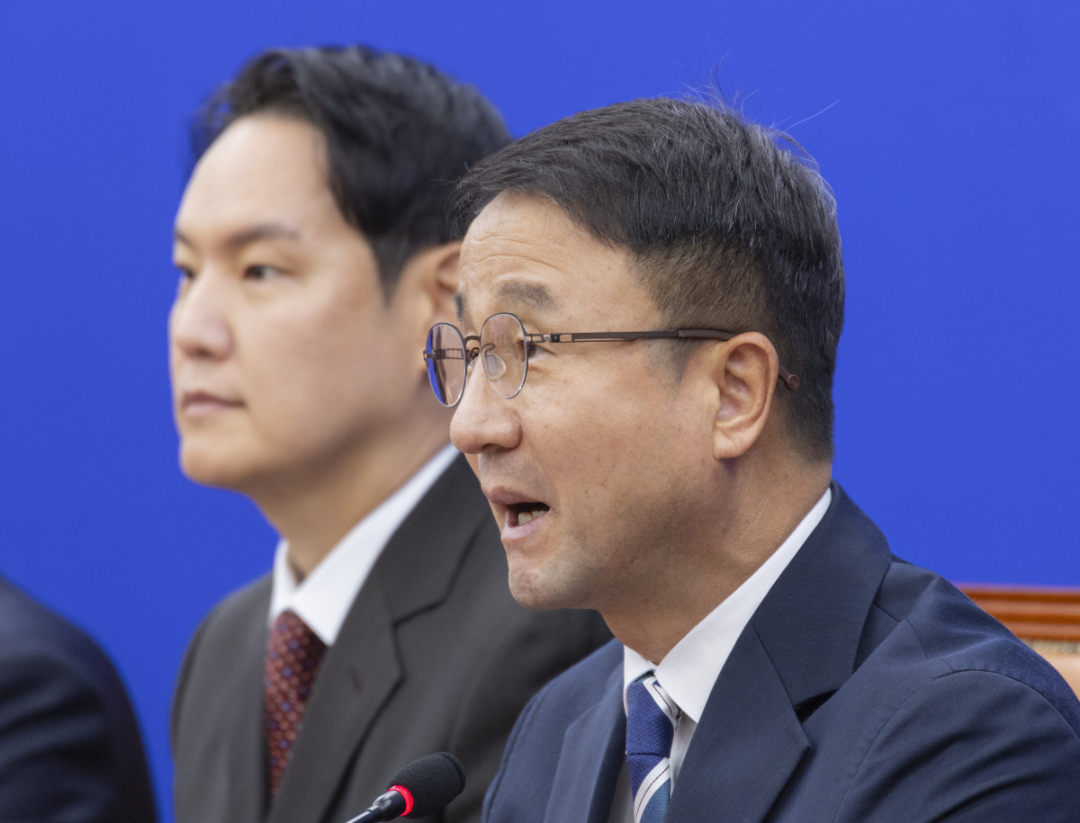 ▲더불어민주당 한병도 원내대표가 15일 국회에서 열린 국정감사 대책 회의에서 발언하고 있다. 2026.10.15 (사진=연합뉴스)