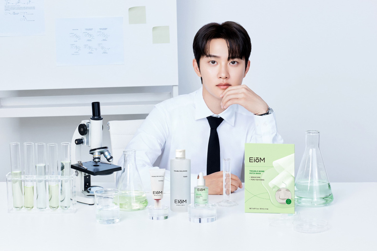 ▲이옴(EIOM)의 새로운 브랜드 모델로 발탁된 가수 겸 배우 도경수. (사진제공=이옴)