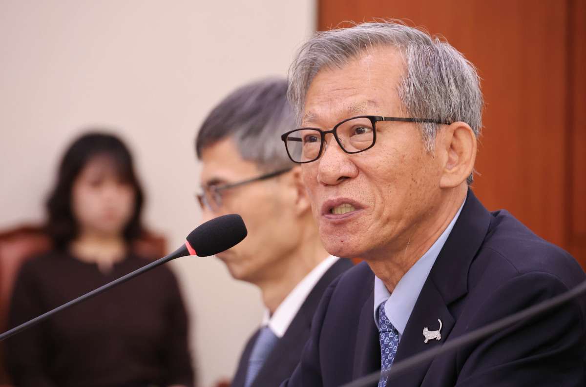▲유홍준 국립중앙박물관장이 19일 국회에서 열린 문화체육관광위원회 국정감사에서 위원 질의에 답하고 있다. (연합뉴스)