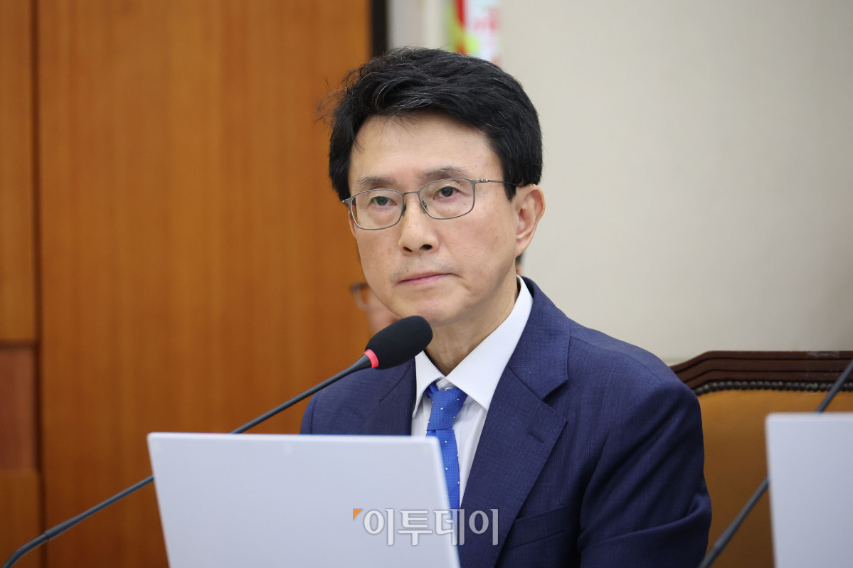 ▲박종원 한미전략투자공사 사장이 20일 국회 재정경제기획위원회에서 열린 국정감사에 참석하고 있다. 고이란 기자 photoeran@