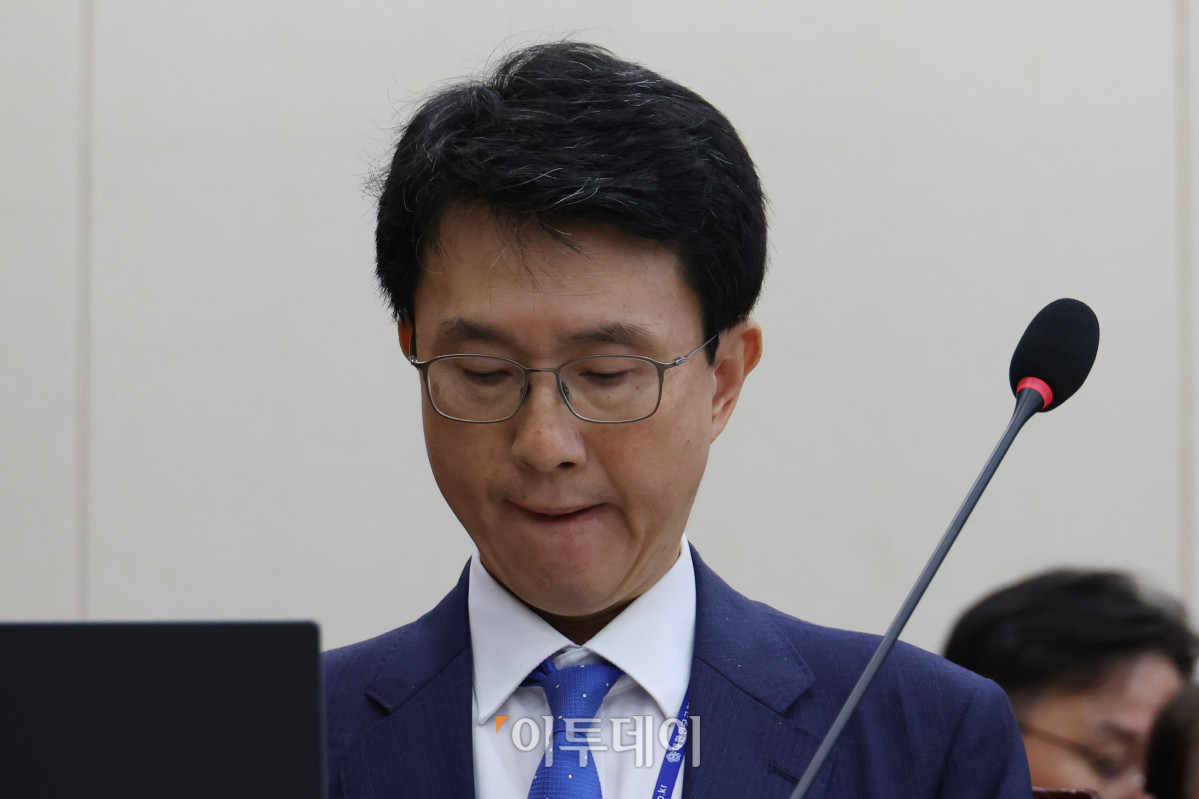 ▲박종원 한미전략투자공사 사장이 20일 국회 재정경제기획위원회에서 열린 국정감사에 참석하고 있다. 고이란 기자 photoeran@