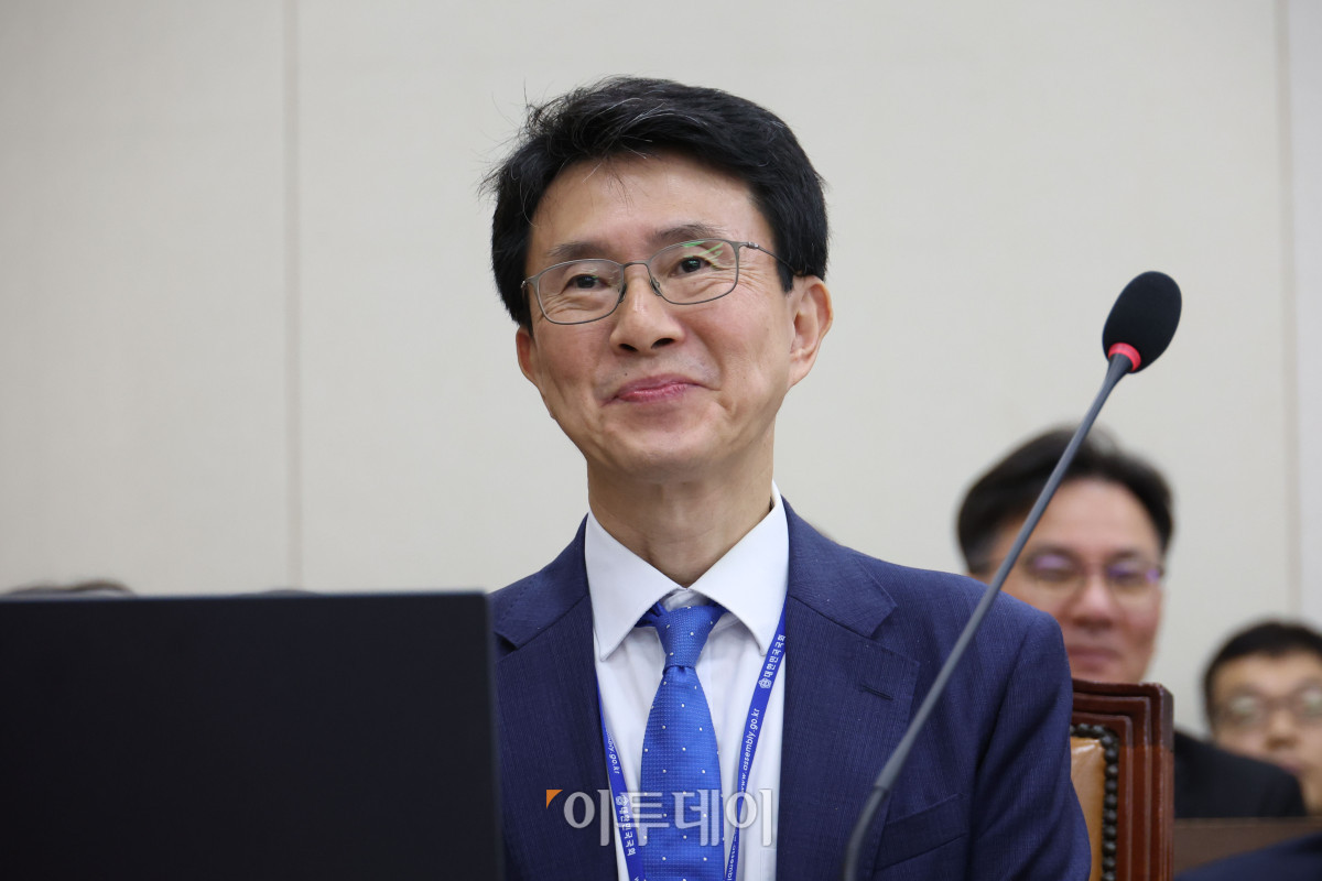 ▲박종원 한미전략투자공사 사장이 20일 국회 재정경제기획위원회에서 열린 국정감사에 참석하고 있다. 고이란 기자 photoeran@