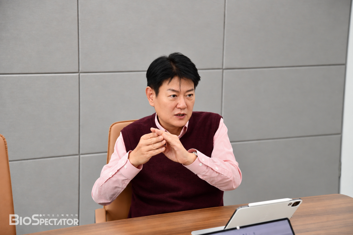 한미약품, 비만 ‘UCN2’ “빅파마 경쟁有..왜 로슈였나?”