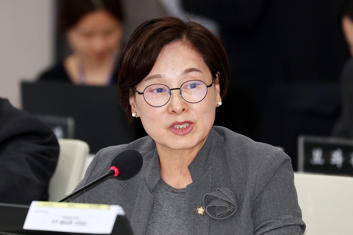 ▲국민의힘 서명옥 의원이 최근 전남광주통합특별시 광주청사에서 열린 국회 행정안전위원회의 전남광주통합특별시 대상 국정감사에서 질의하고 있다. (영합뉴스)