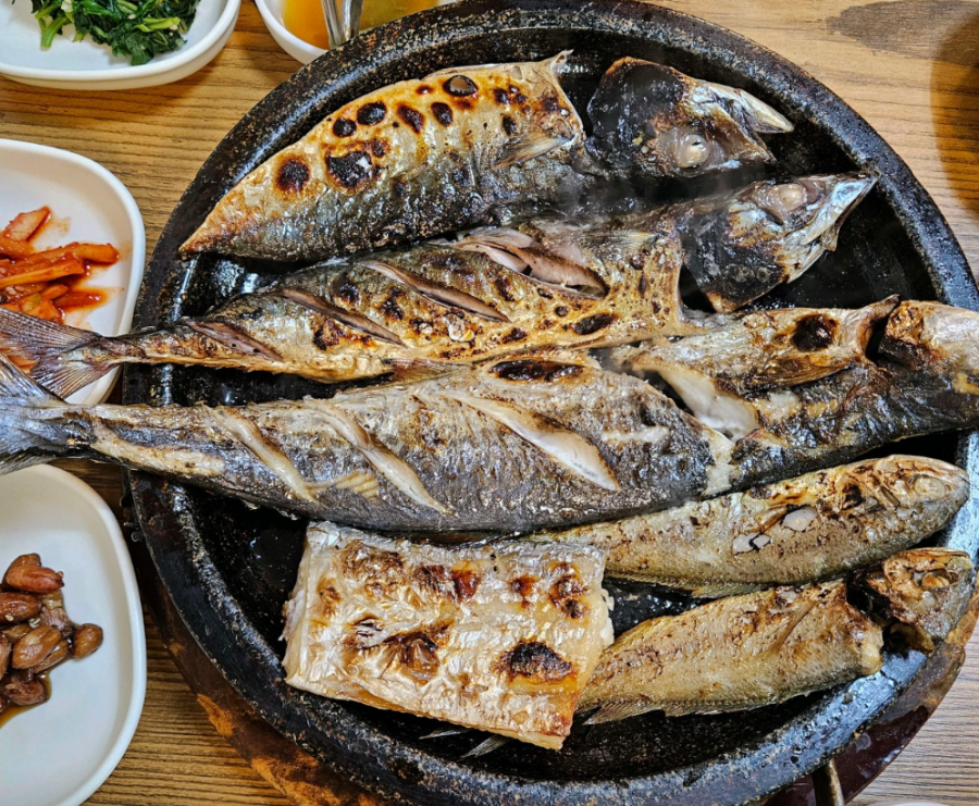 ▲(출처=네이버 플레이스 '맹돌이생선구이쌈밥전문점')