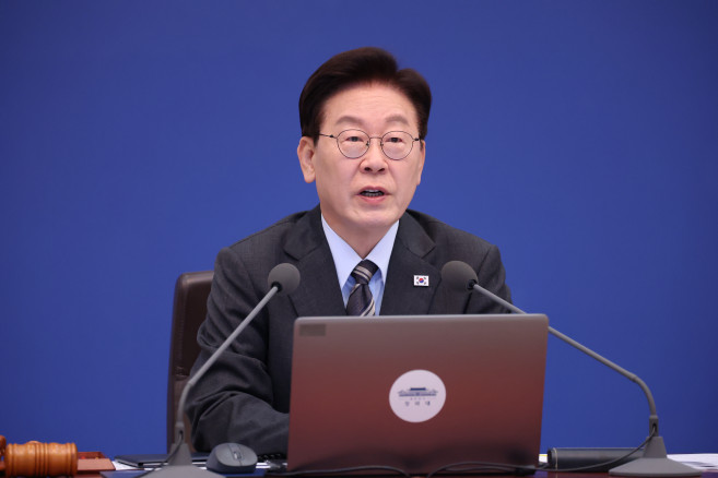 ▲이재명 대통령이 27일 청와대에서 열린 국무회의에서 발언하고 있다. 2026.10.27 (연합뉴스)