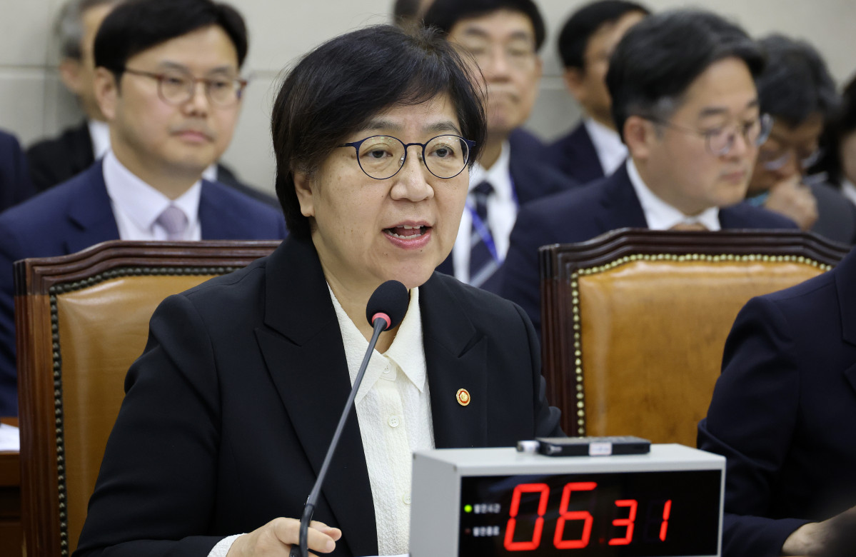 ▲정은경 보건복지부 장관이 27일 국회 보건복지위원회에서 열린 2026년도 종합 국정감사에 출석해 질의에 답하고 있다. (연합뉴스)