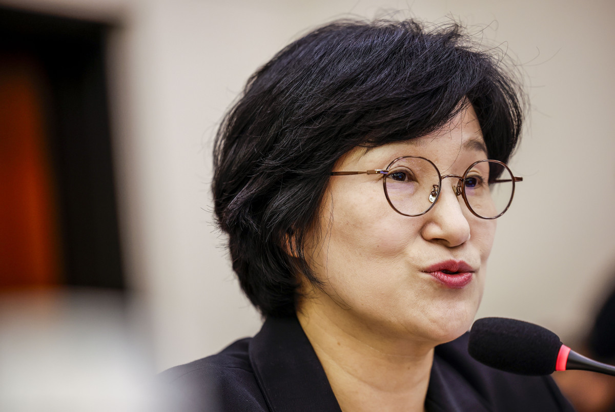 ▲원민경 성평등가족부 장관이 28일 서울 여의도 국회애서 열린 성평등가족위원회의 성평등가족부 등에 대한 국정감사에 의원 질문에 답하고 있다. (뉴시스)