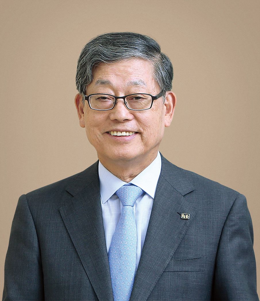 ▲김황식 전 국무총리. (사진제공=한독)