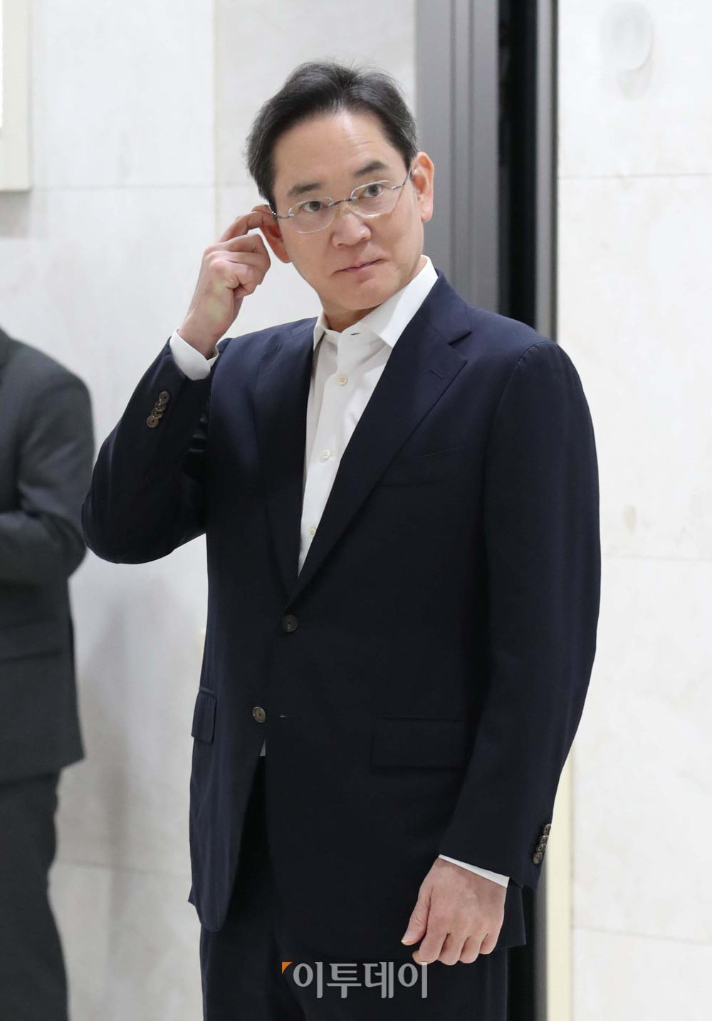 ▲이재용 삼성전자 회장이 지난해 3월 20일 서울 강남구 역삼동 삼성 청년 소프트웨어 아카데미(SSAFY)에서 열린 '청년 취업 지원 현장 간담회'에 참석하고 있다. 신태현 기자 holjjak@ (이투데이DB)