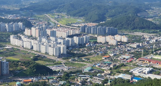 ▲순천시 봉화산 정상에서 본 시가지 전경이다. (독자)